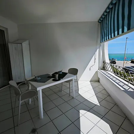 דירה R02 - A Due Passi Dal Mare פורטו רקנאטי