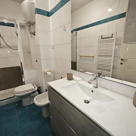 R02 - A Due Passi Dal Mare דירה